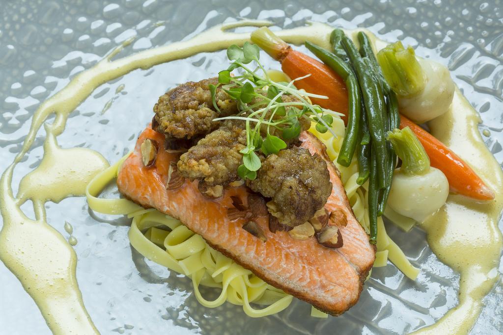 Chez Truchon Bistro-Auberge Ла-Мальбе Экстерьер фото