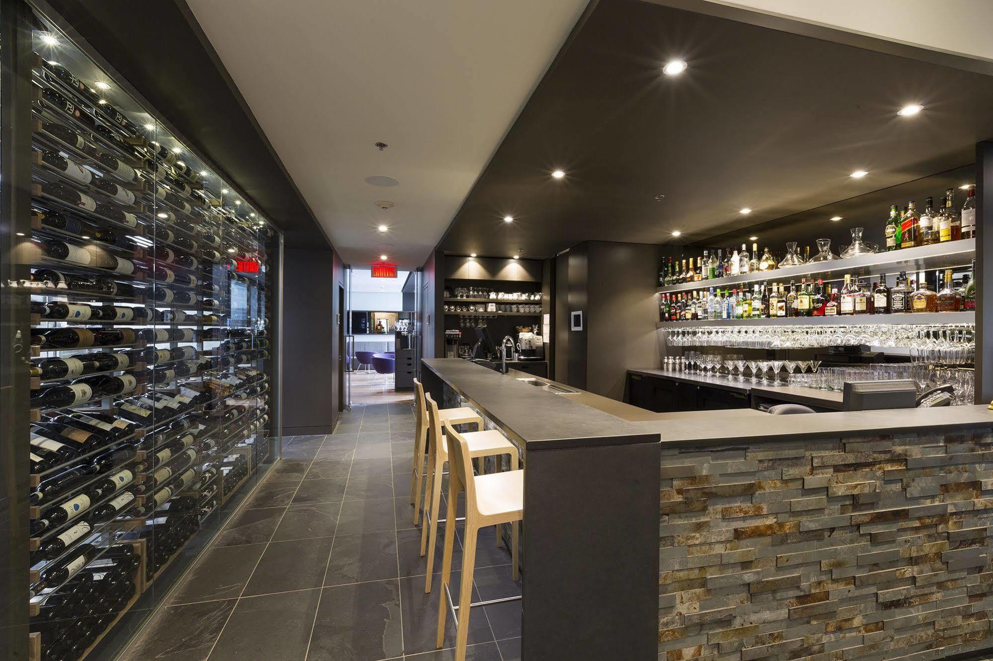 Chez Truchon Bistro-Auberge Ла-Мальбе Экстерьер фото